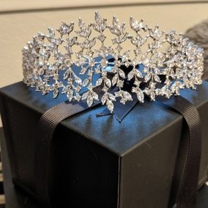 Bridal headpiece
